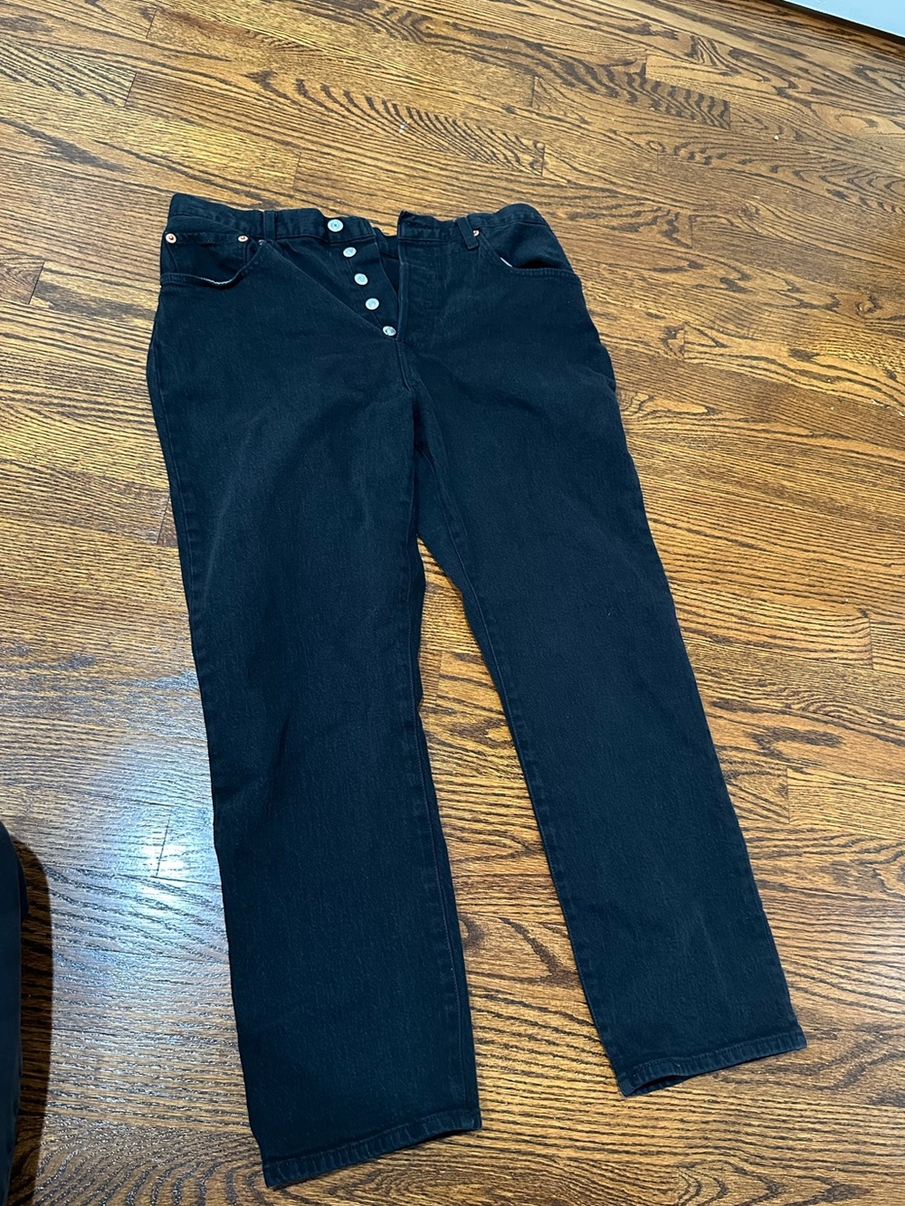 Levi 501 straight black size 30